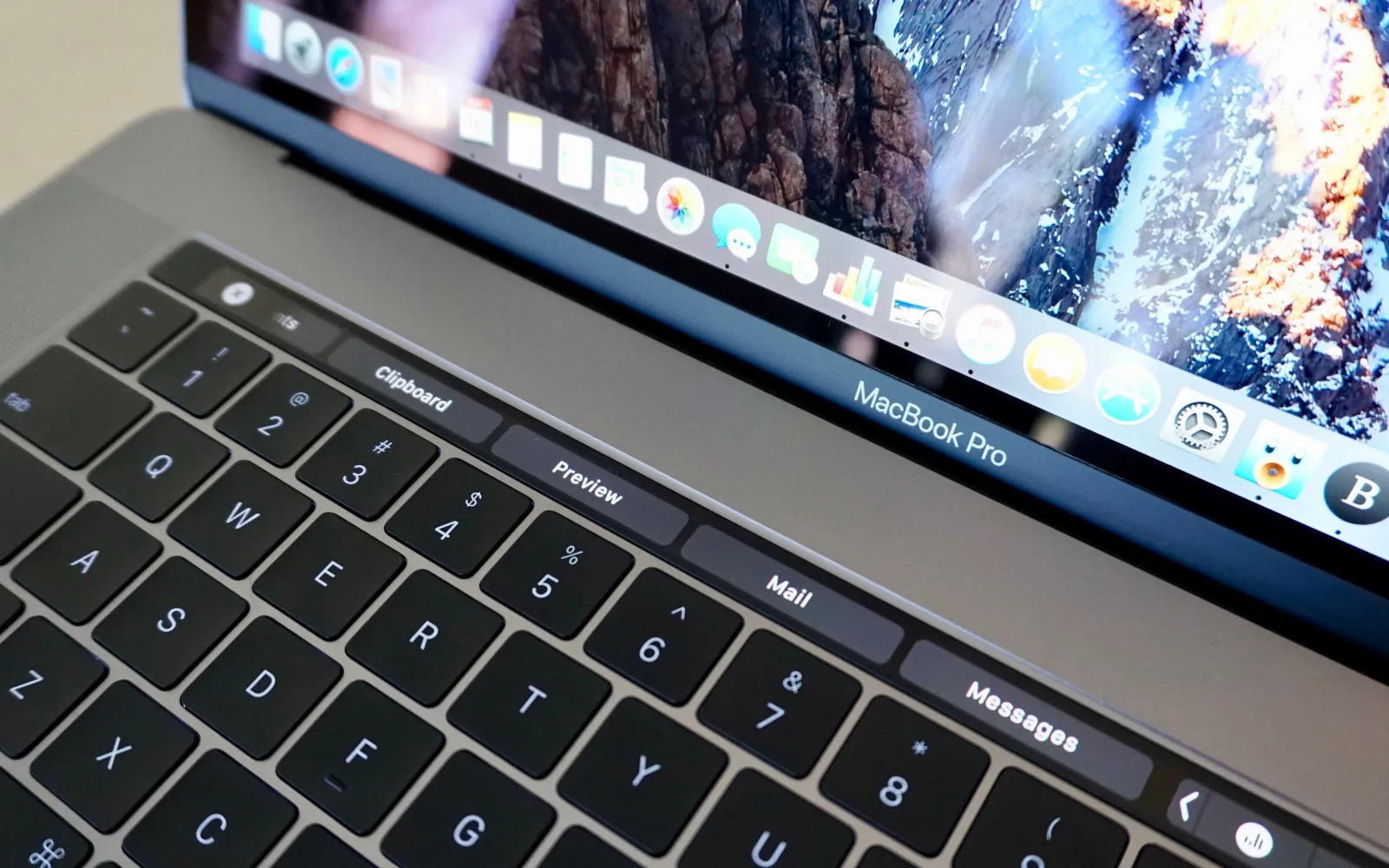 MacBook Pro Touch Bar Screenshot Beispiel