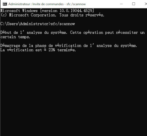 Exécutez SFC pour corriger l'erreur Explorer.exe Classe non enregistrée