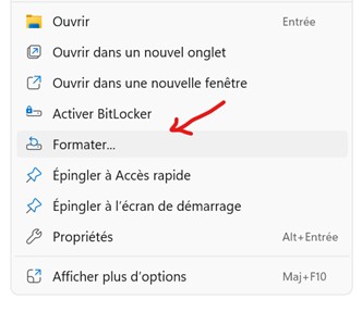 Format USB Drive to fix error 0x8007045d