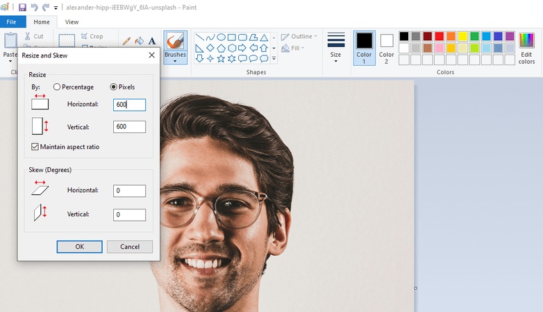 resize photo in paint