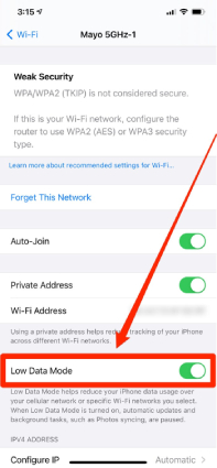 desative o modo de economia de dados para corrigir fotos borradas do facebook no ios-1