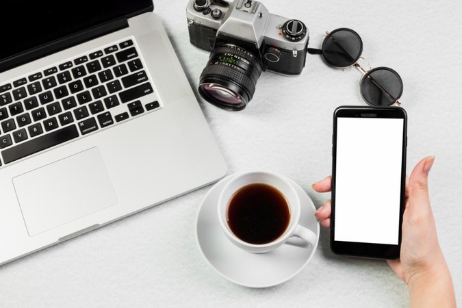 iPhoneとデジカメをWi-Fiで接続