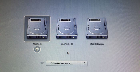 使用 Option 鍵修復進入不了安全模式的 Mac