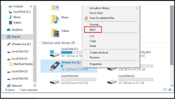 選擇需要退出的磁碟右鍵選擇彈出